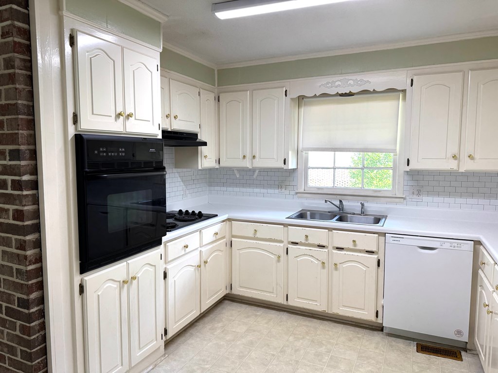 2403 Stonebridge
