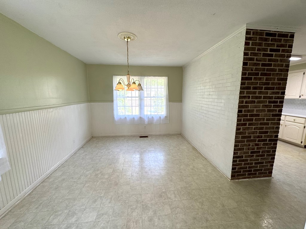 2403 Stonebridge
