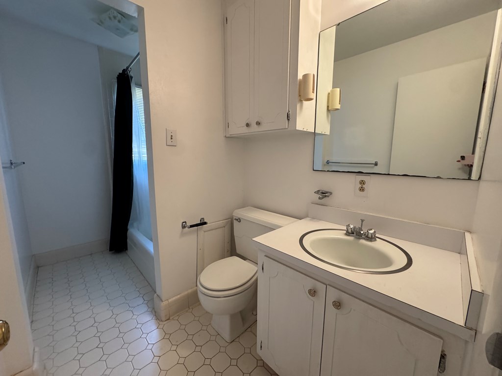 2403 Stonebridge