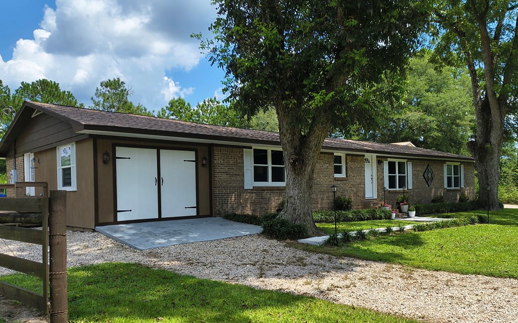 4301 County Road 156