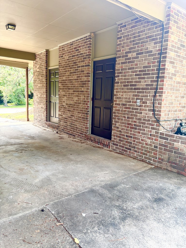 2203 Stonebridge Rd.