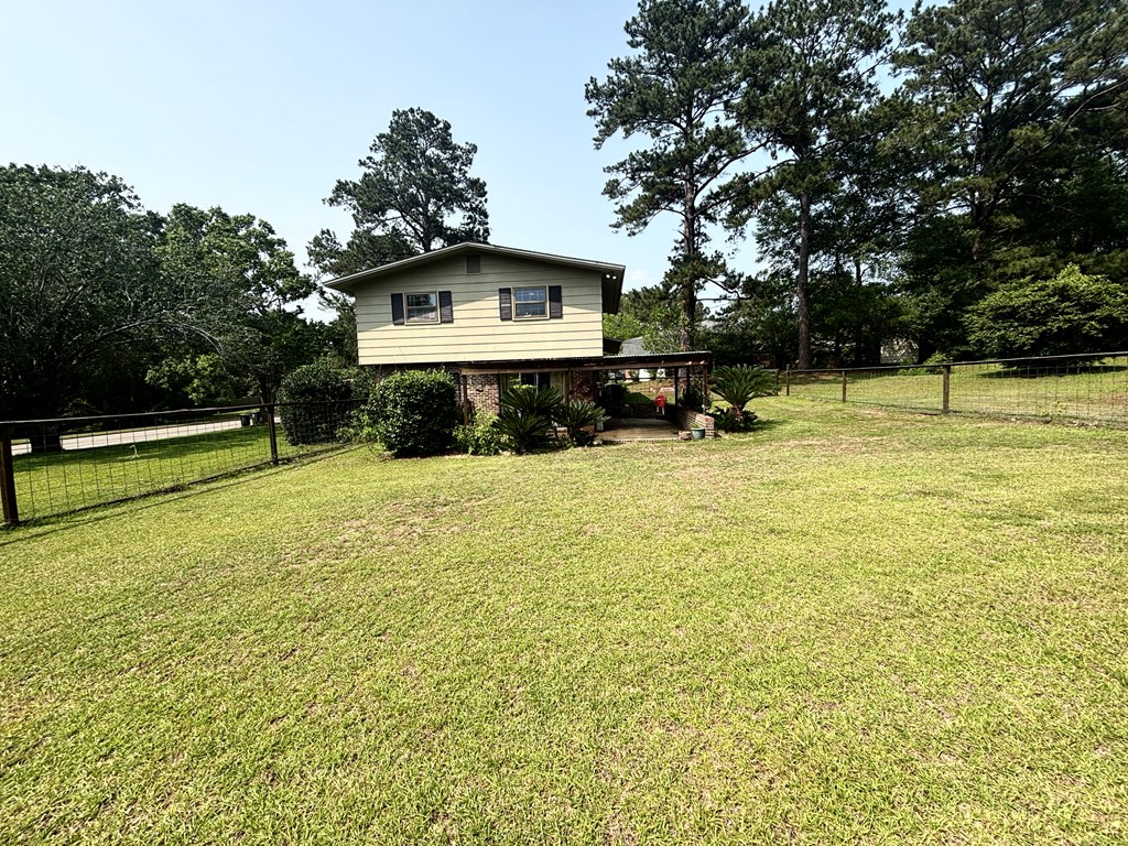 2203 Stonebridge Rd.