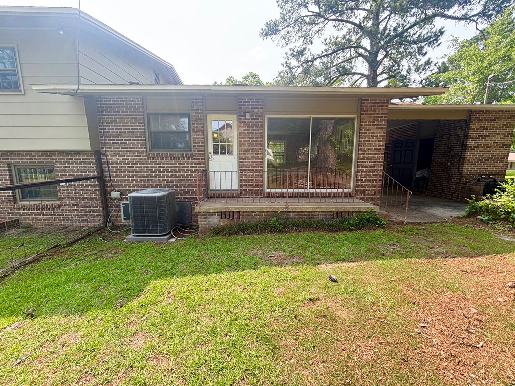 2203 Stonebridge Rd.