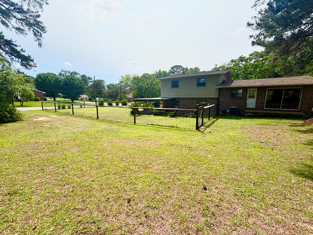 2203 Stonebridge Rd.
