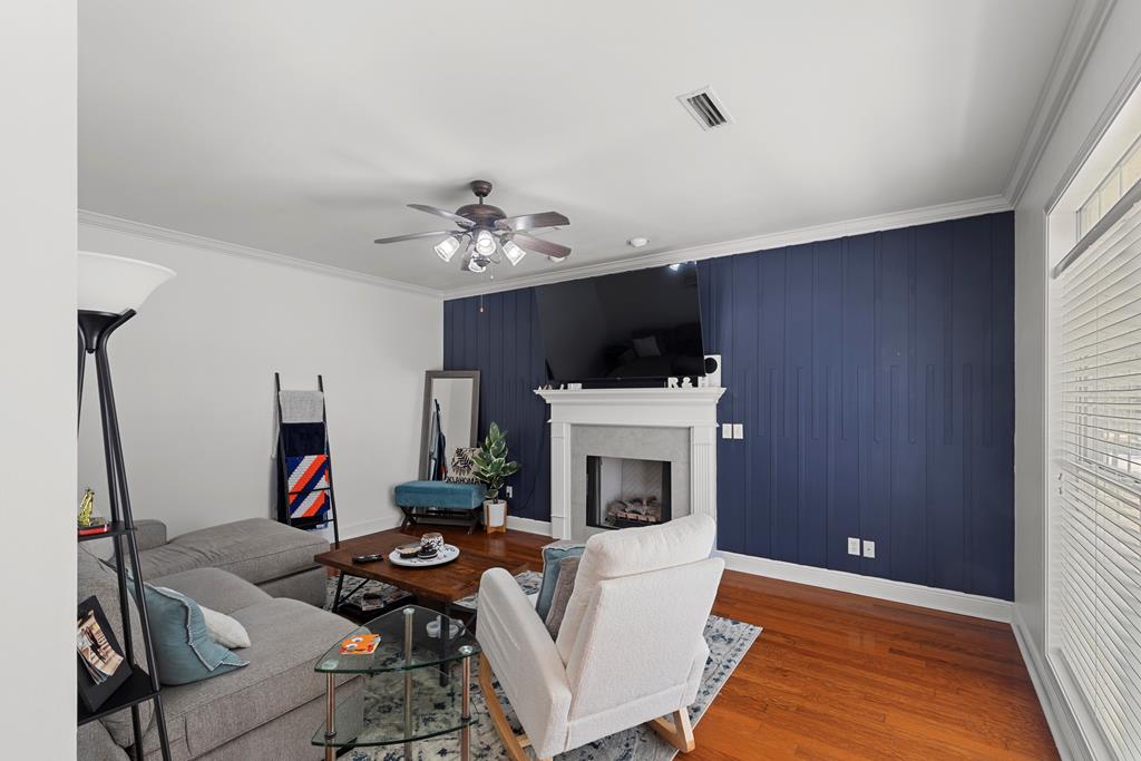106 Bradberry