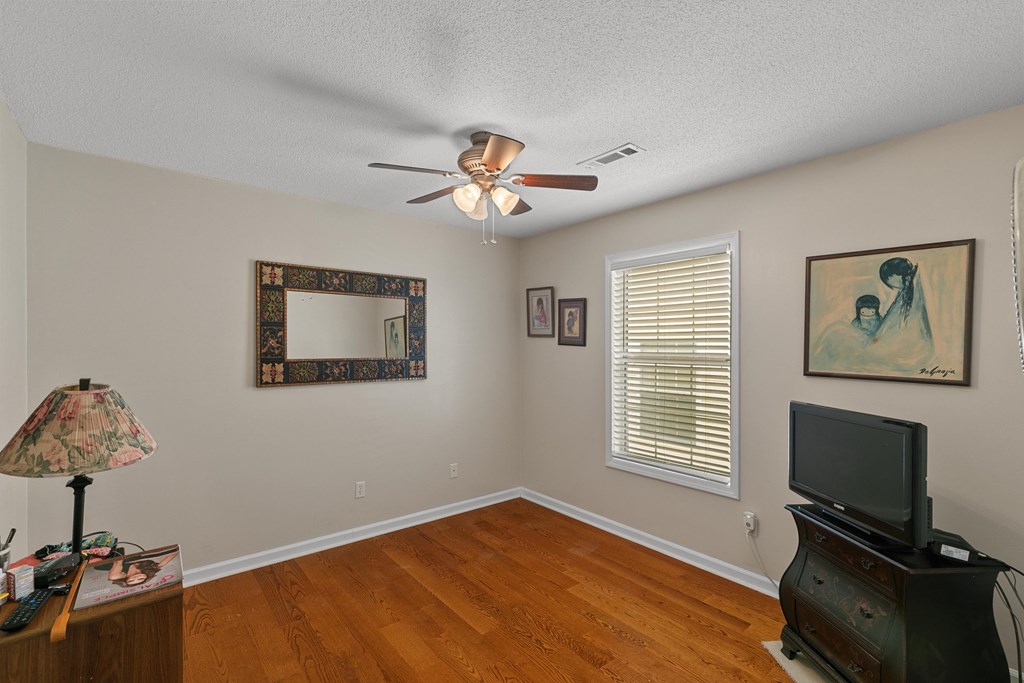303 Denise St
