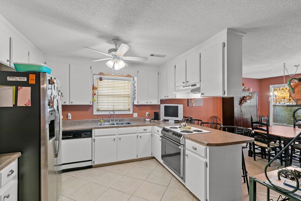 303 Denise St