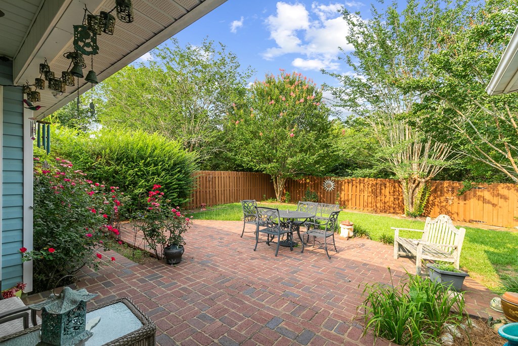 303 Denise St