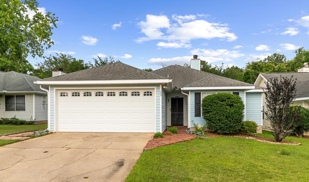 303 Denise St