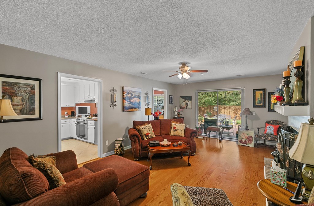 303 Denise St
