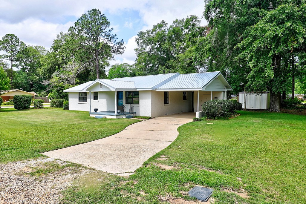 382 Timbers Dr.