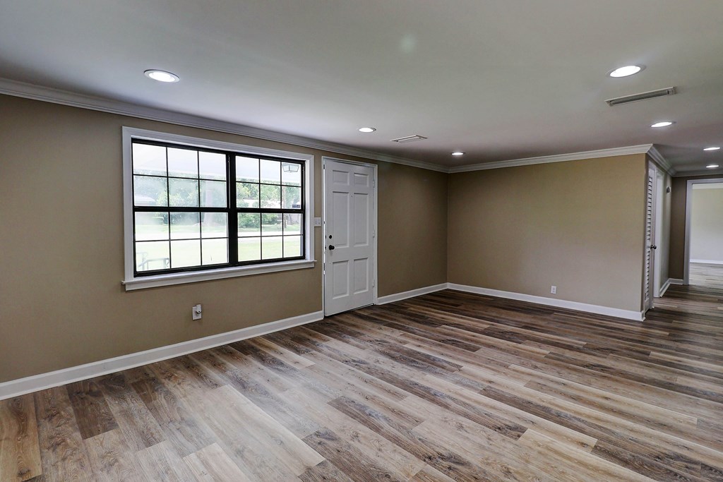 382 Timbers Dr.