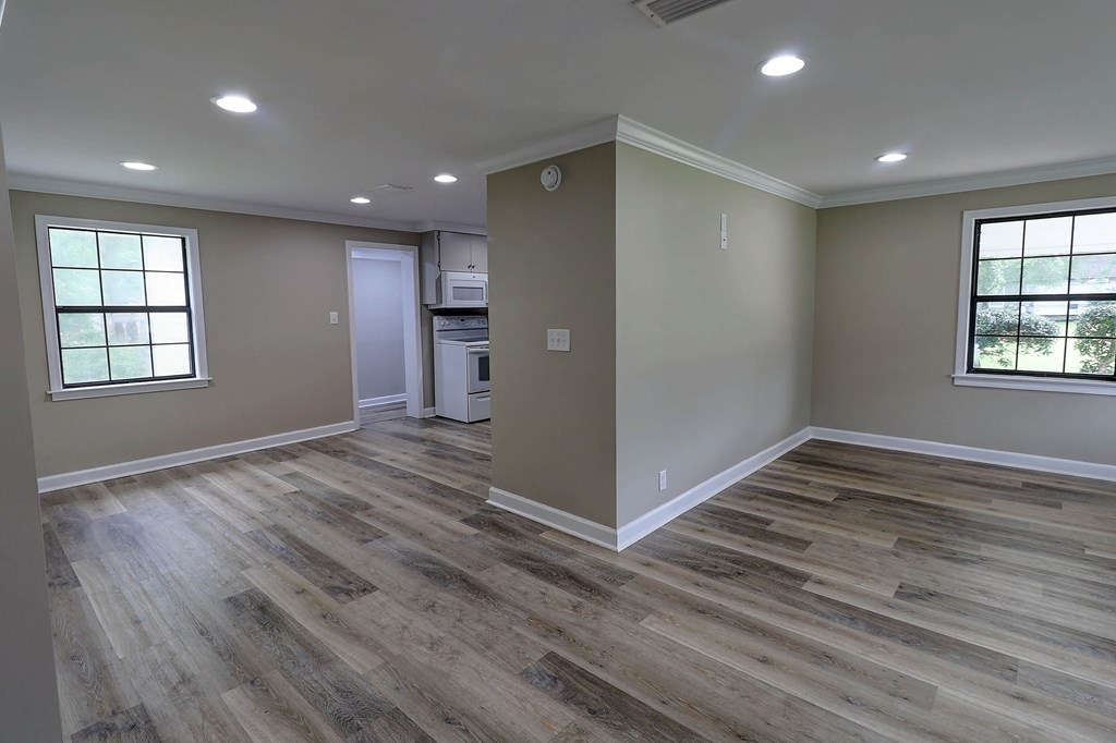 382 Timbers Dr.