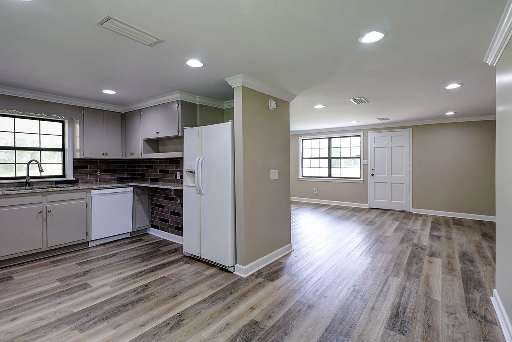 382 Timbers Dr.