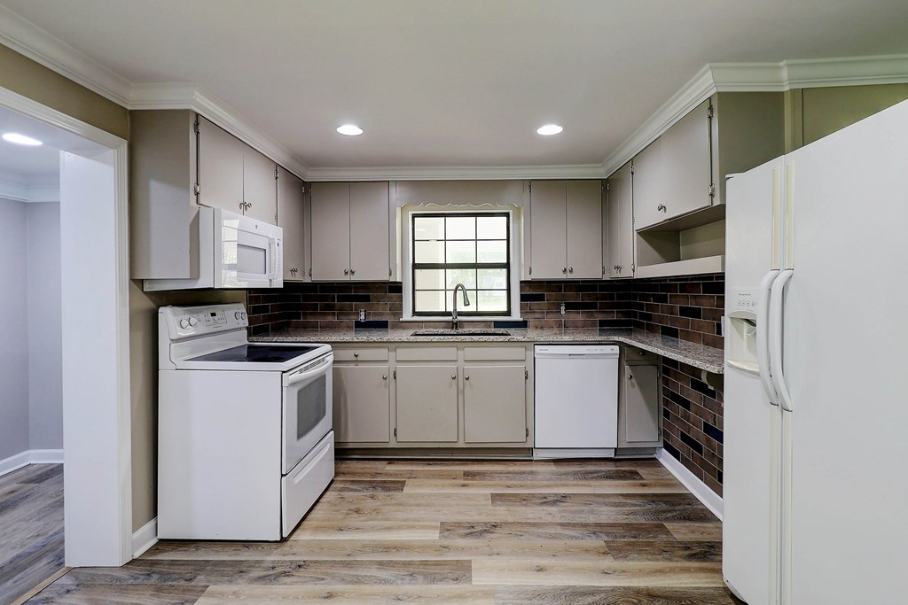 382 Timbers Dr.