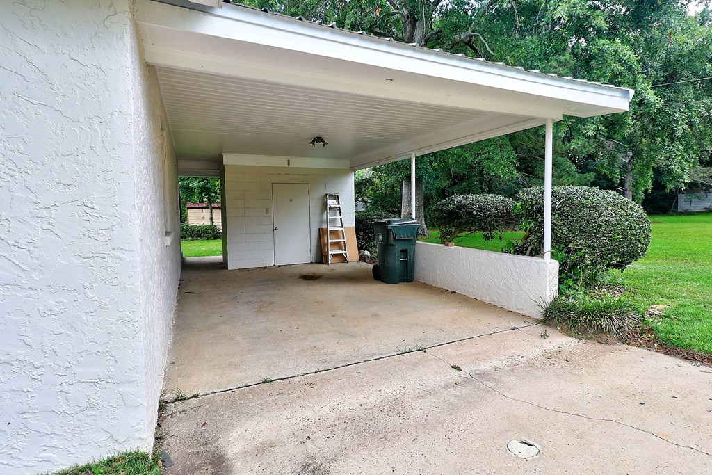 382 Timbers Dr.