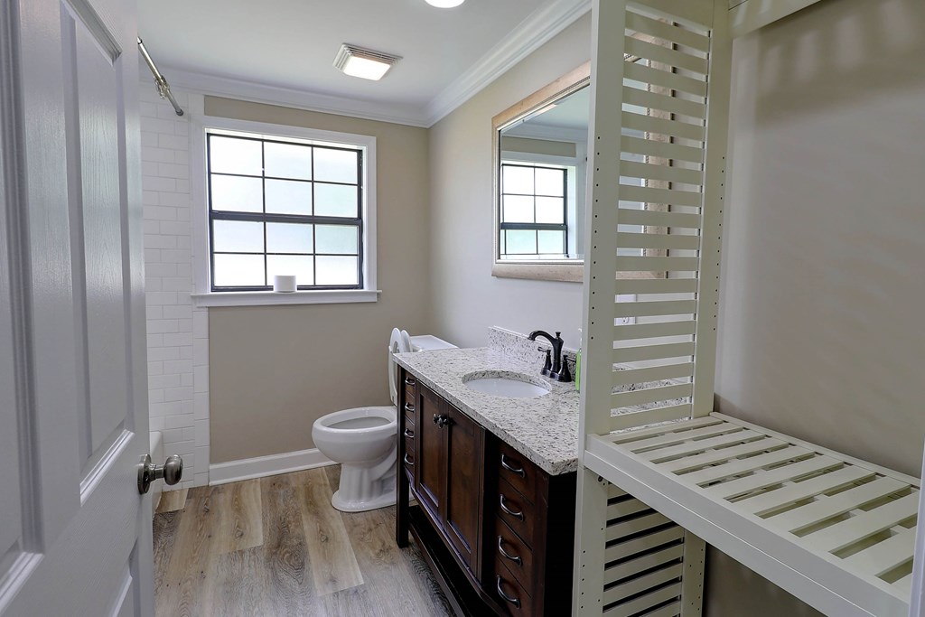 382 Timbers Dr.