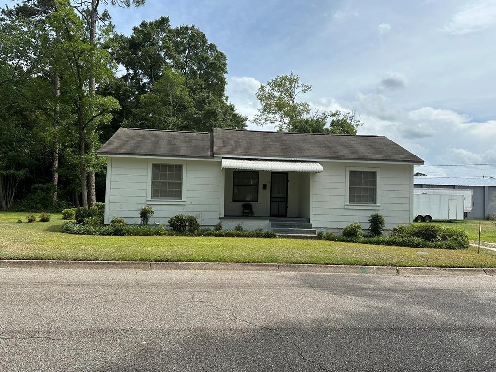 111 Helen Street