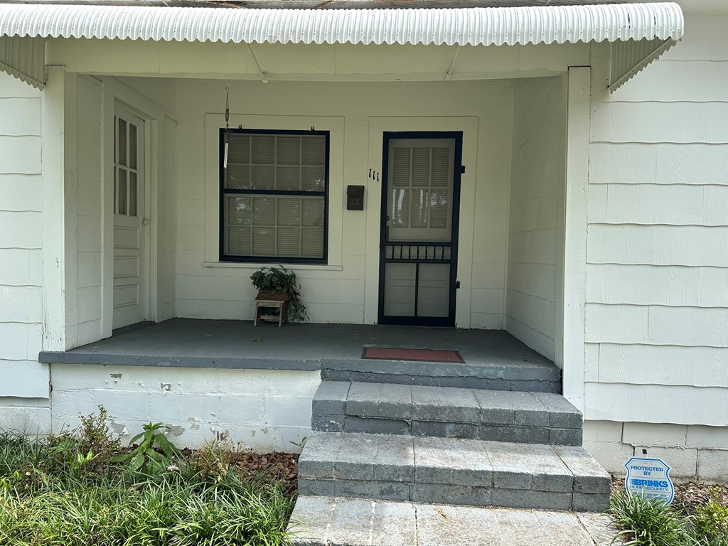 111 Helen Street