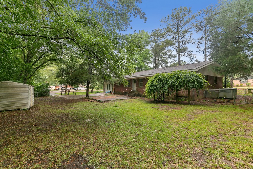1700 Randall