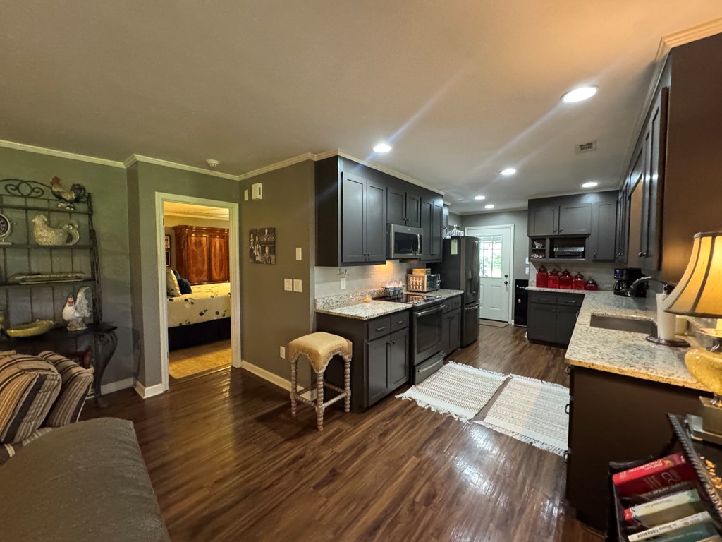 6088 Country Rd 73