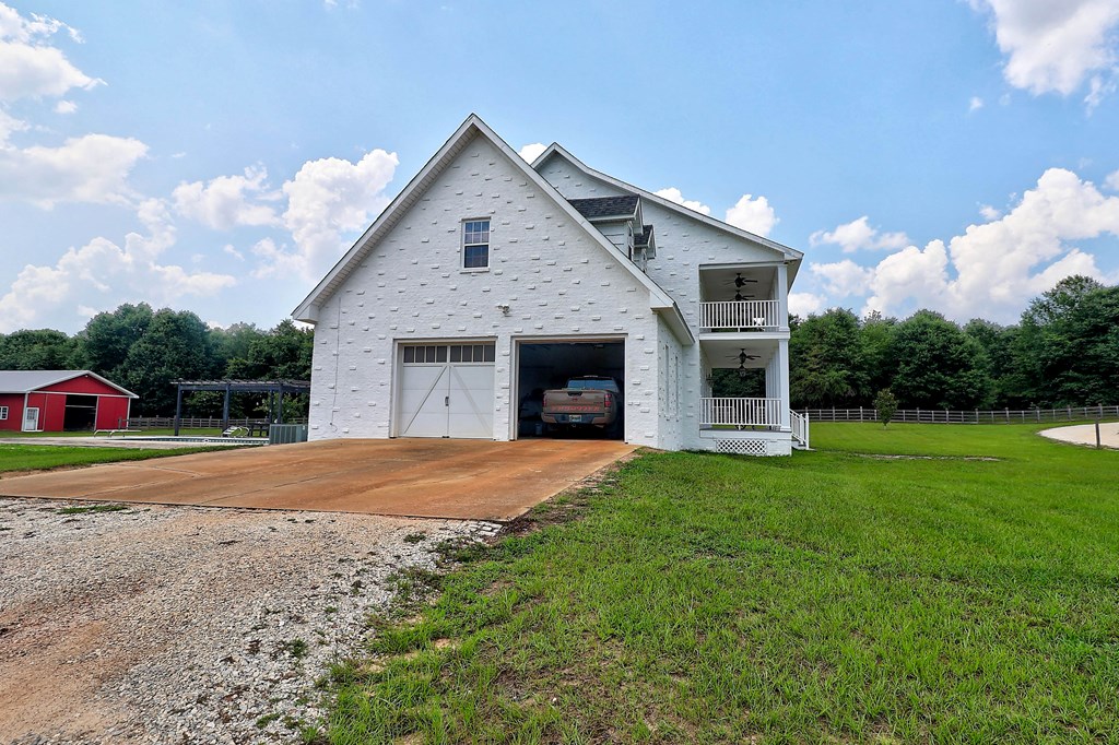 654 County Rd 21