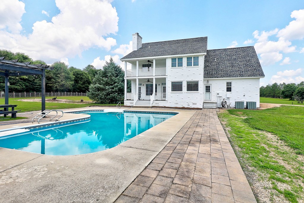 654 County Rd 21