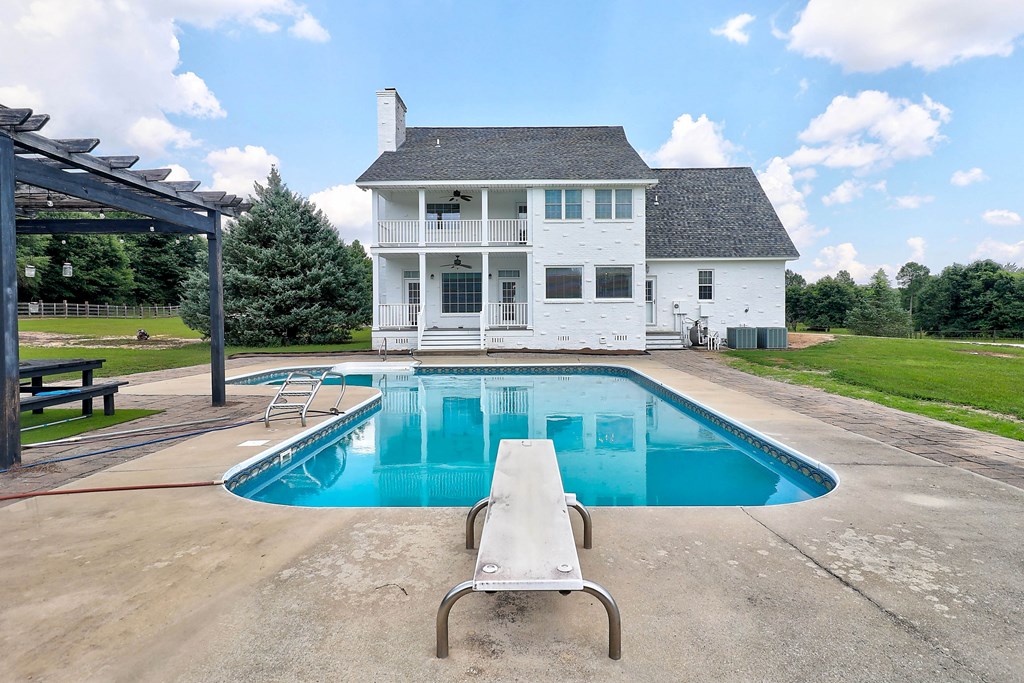 654 County Rd 21