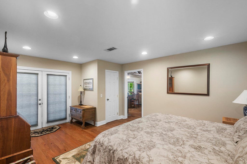 668 Lake Front Drive