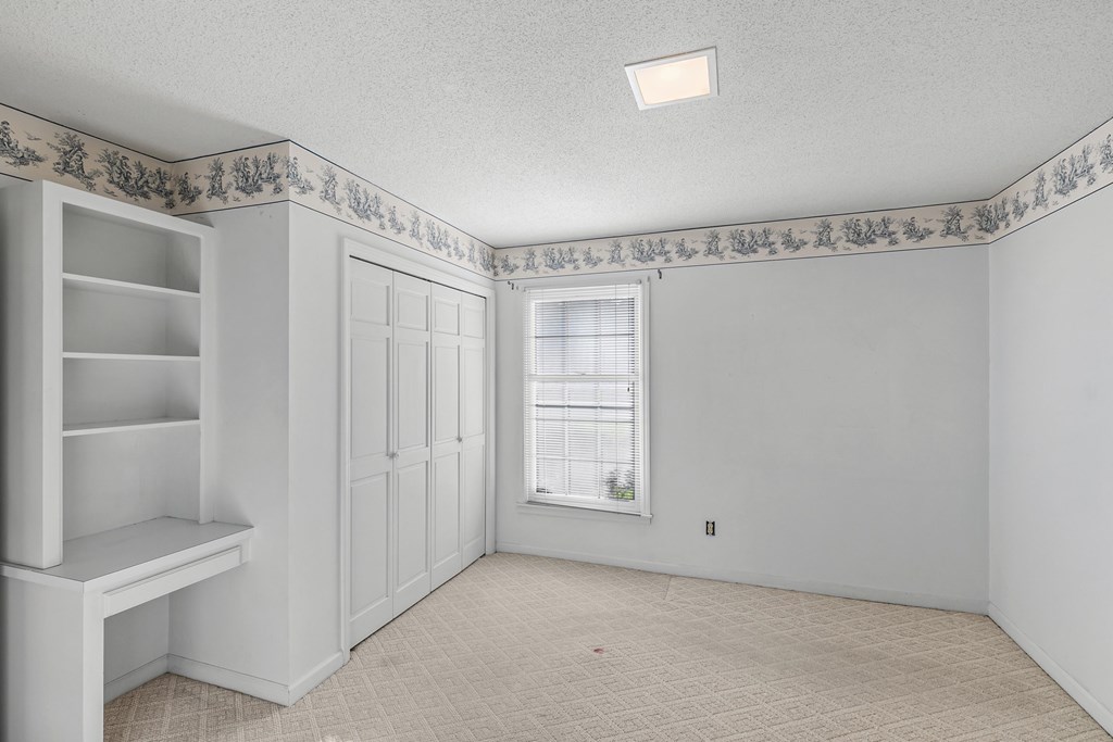 3408 Huntington