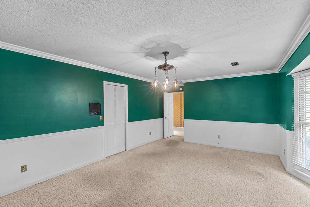 3408 Huntington