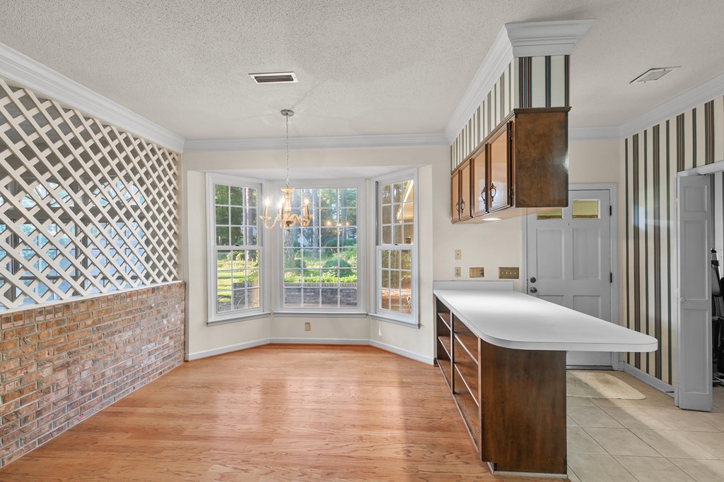 3408 Huntington