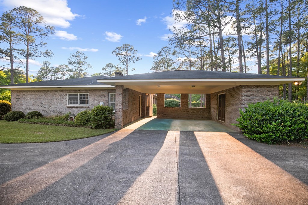 3408 Huntington