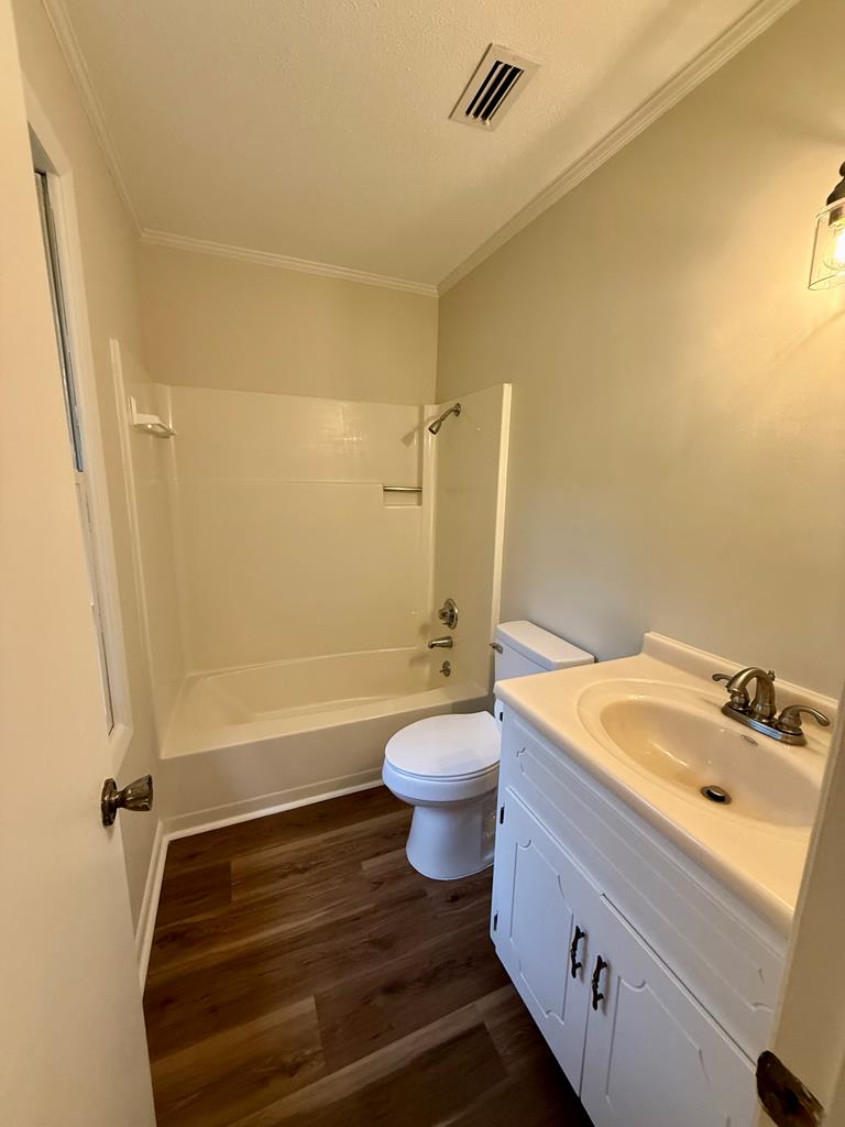 111 Saint Johns