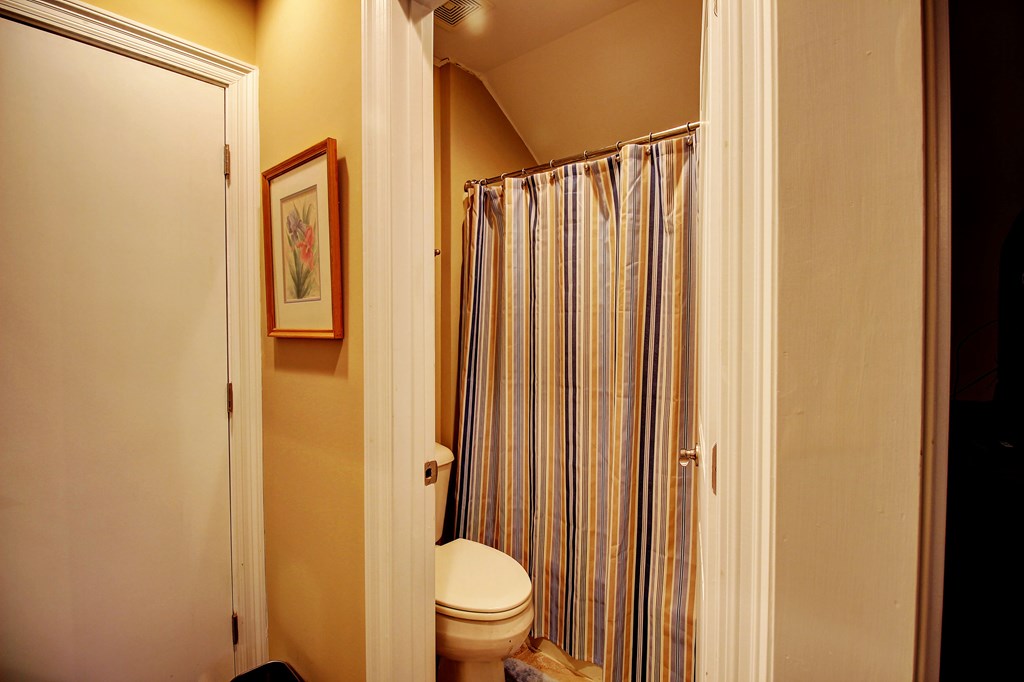 128 Hidden Creek Circle