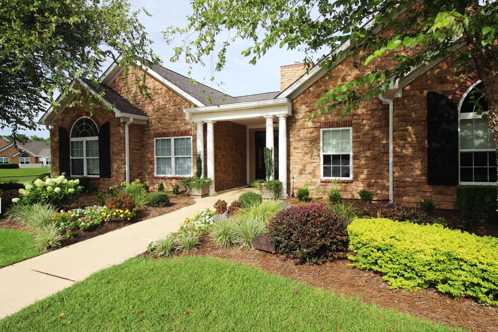 128 Hidden Creek Circle