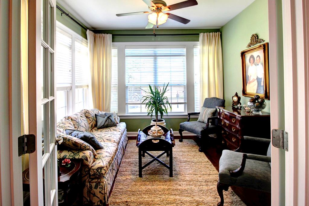 128 Hidden Creek Circle