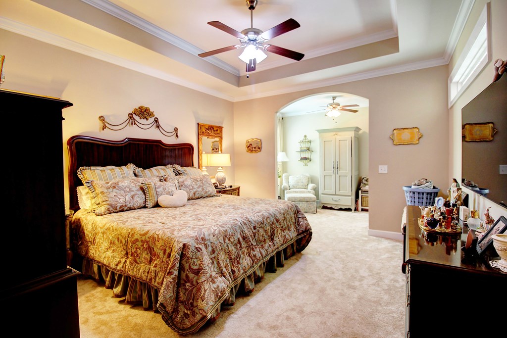128 Hidden Creek Circle