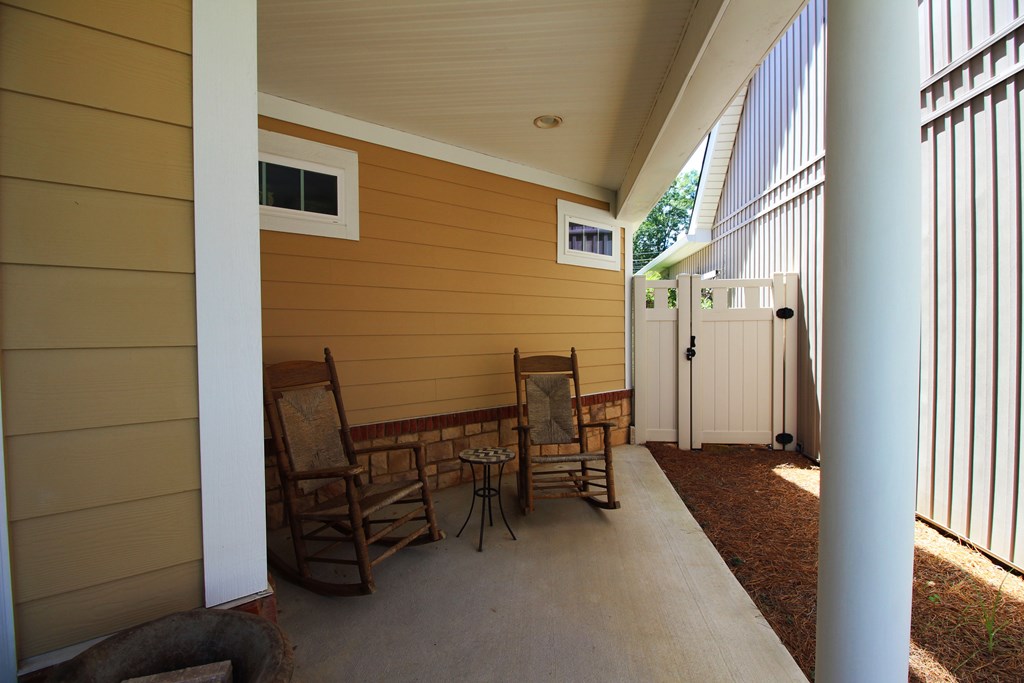 128 Hidden Creek Circle