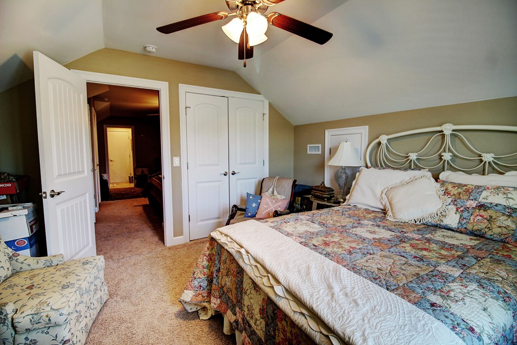 128 Hidden Creek Circle