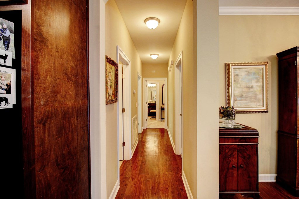 128 Hidden Creek Circle