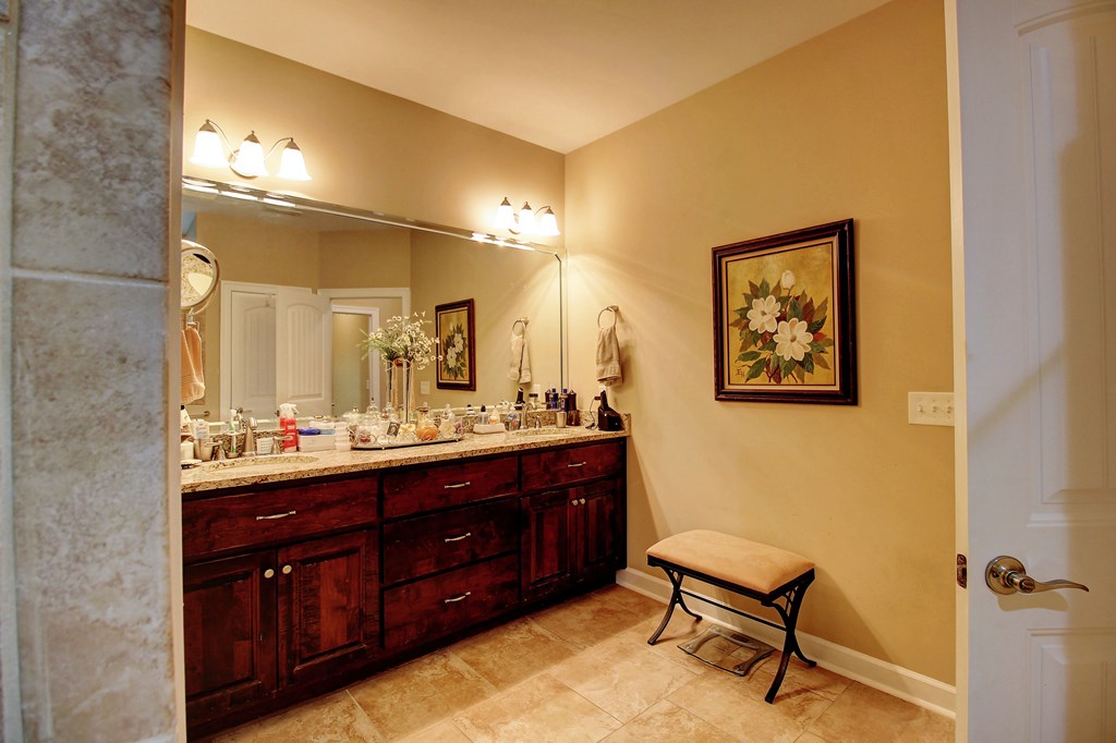 128 Hidden Creek Circle
