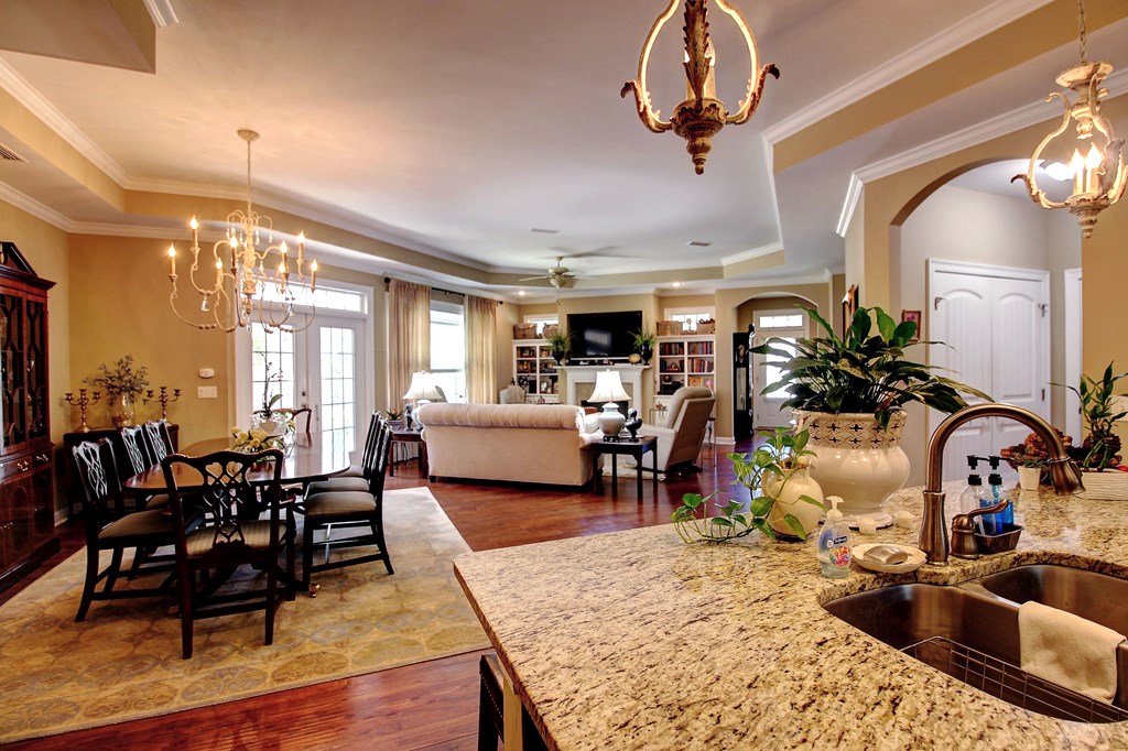 128 Hidden Creek Circle