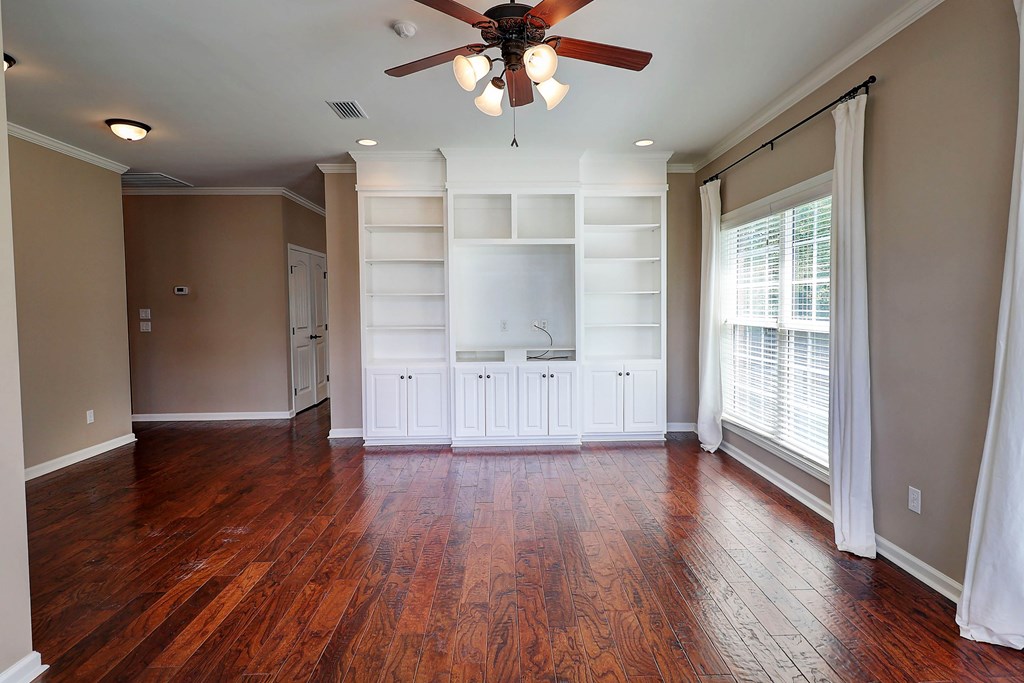 223 Veritas Dr.
