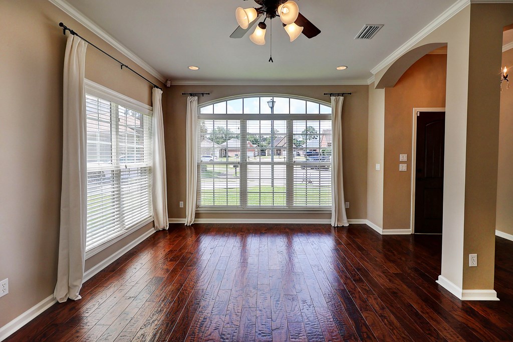 223 Veritas Dr.