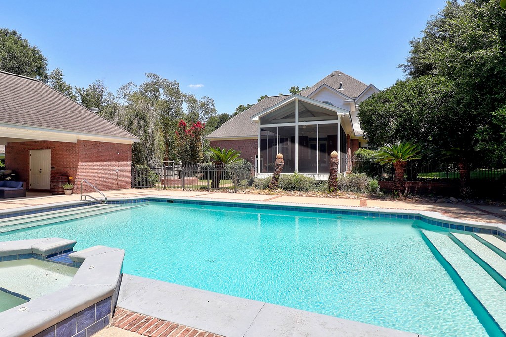 221 Asphodel Drive