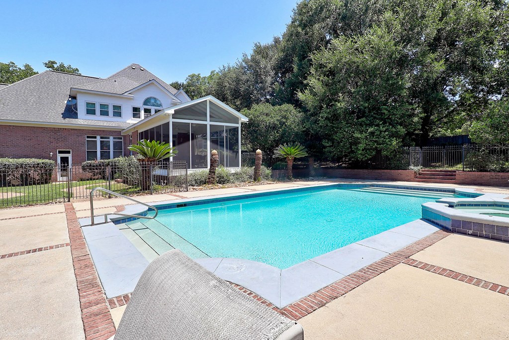 221 Asphodel Drive