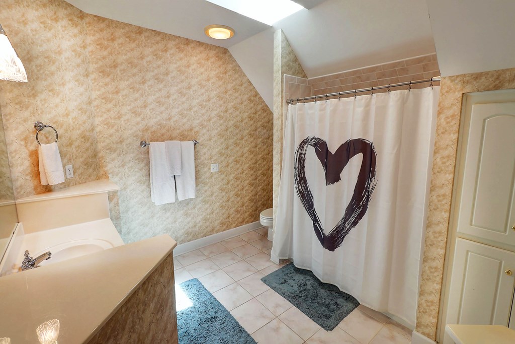221 Asphodel Drive