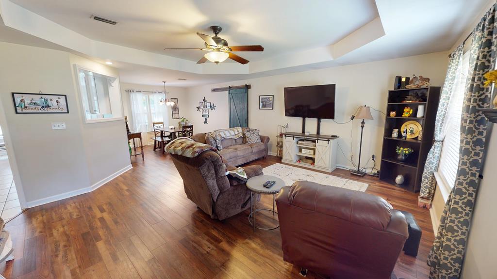 6154 E Highway 134