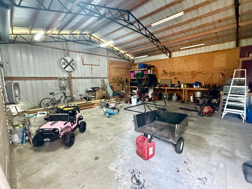 6154 E Highway 134